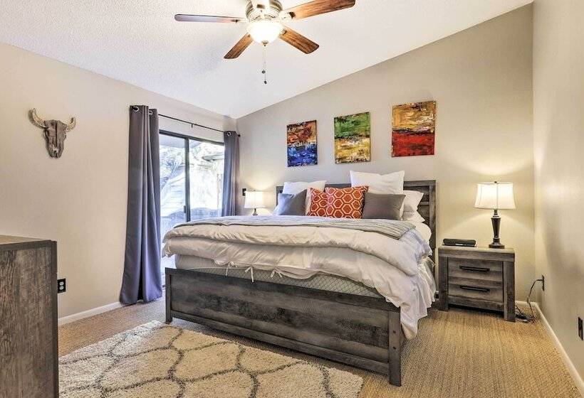 Lakefront Home: Hot Tub & Game Room In Spicewood