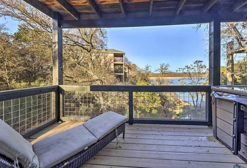 Lakefront Home: Hot Tub & Game Room In Spicewood