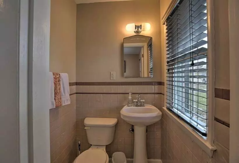 Lexington Family Home ~ 2 Miles To Uk Campus!