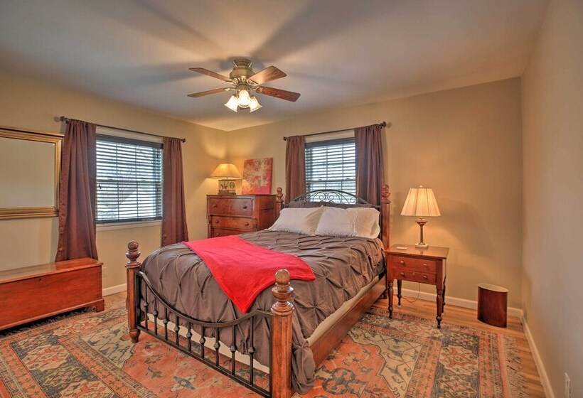 Lexington Family Home ~ 2 Miles To Uk Campus!