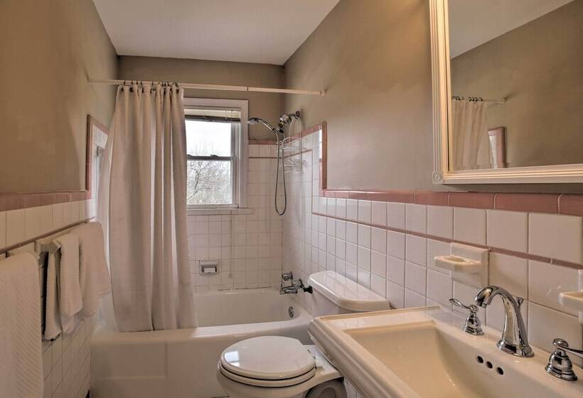 Lexington Family Home ~ 2 Miles To Uk Campus!