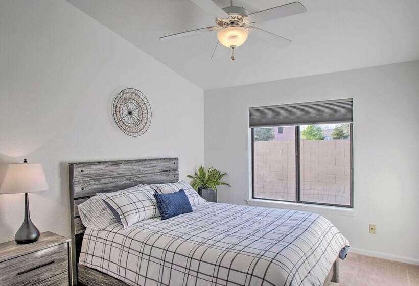 Luxurious Chandler Oasis W/ Heated Pool & Hot Tub!