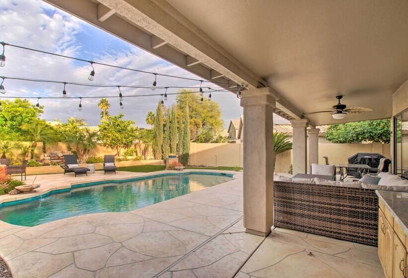 Luxurious Chandler Oasis W/ Heated Pool & Hot Tub!