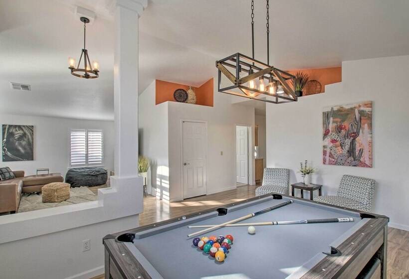 Luxurious Chandler Oasis W/ Heated Pool & Hot Tub!