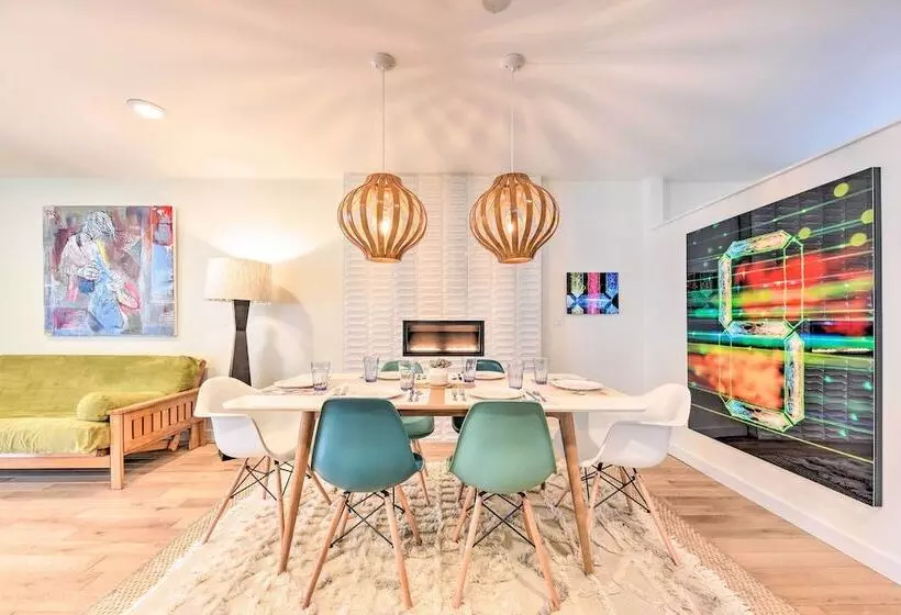 Modern Jacksonville Beach Retreat W/ Hot Tub!