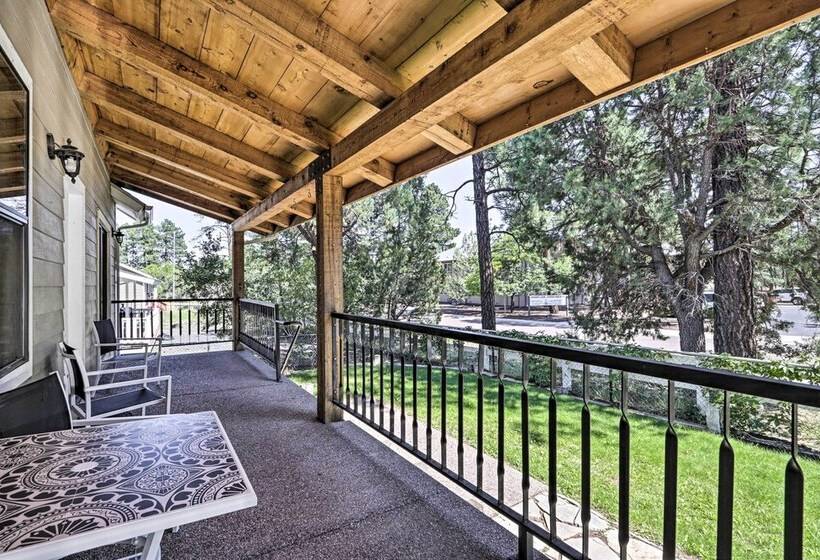 Modern Show Low Home W/ Bbq & Fire Pit!