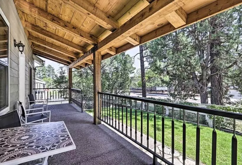 Modern Show Low Home W/ Bbq & Fire Pit!