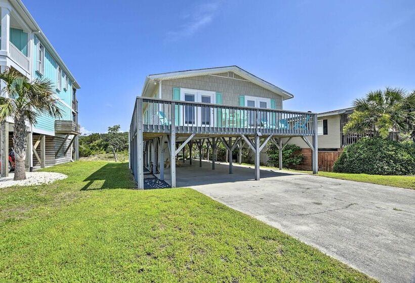 Oak Island Beach Abode W/ Deck: Walk To Shore!