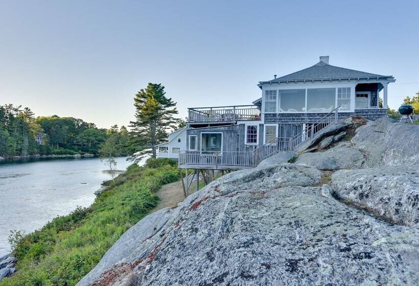 Oceanfront Cottage W/ Deck 2 Mi To Boothbay Harbor