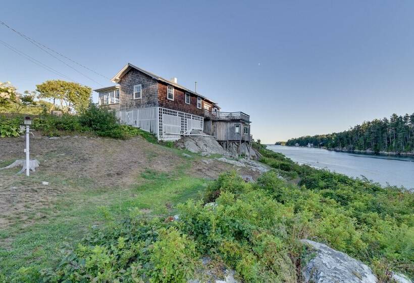 Oceanfront Cottage W/ Deck 2 Mi To Boothbay Harbor