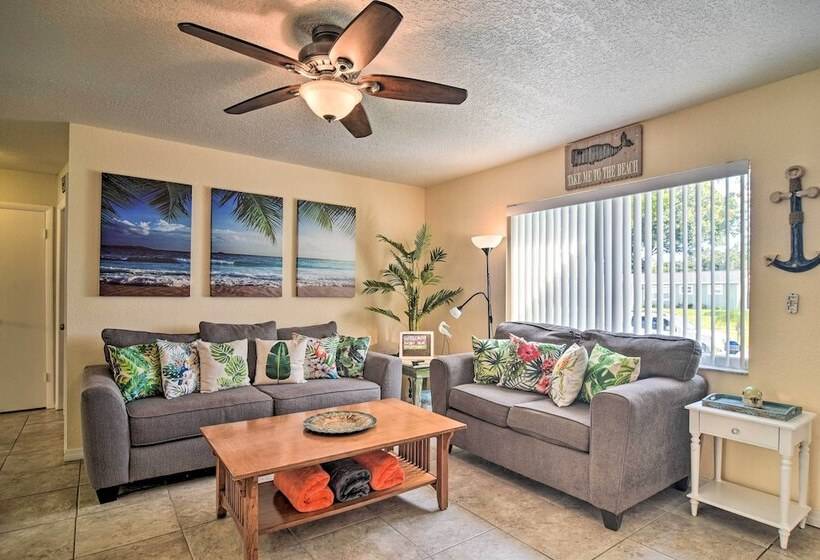 Seminole Retreat W/ Pool ~ 6 Mi To Beaches