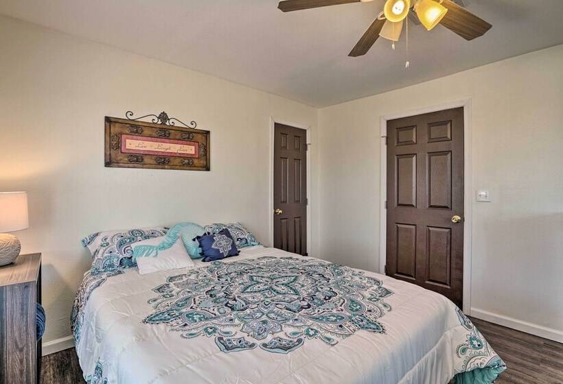 Pet Friendly Sierra Blanca Home In Downtown!
