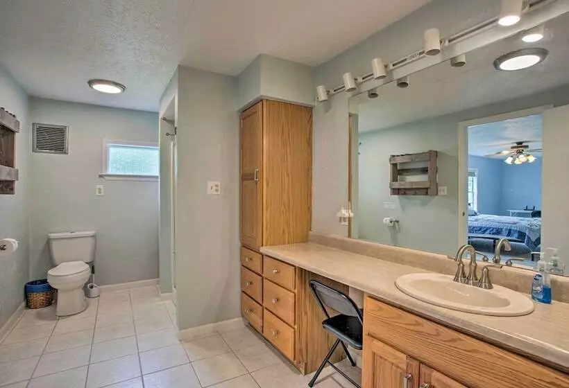 Possum Kingdom Lakefront Home W/ Patio & Dock!