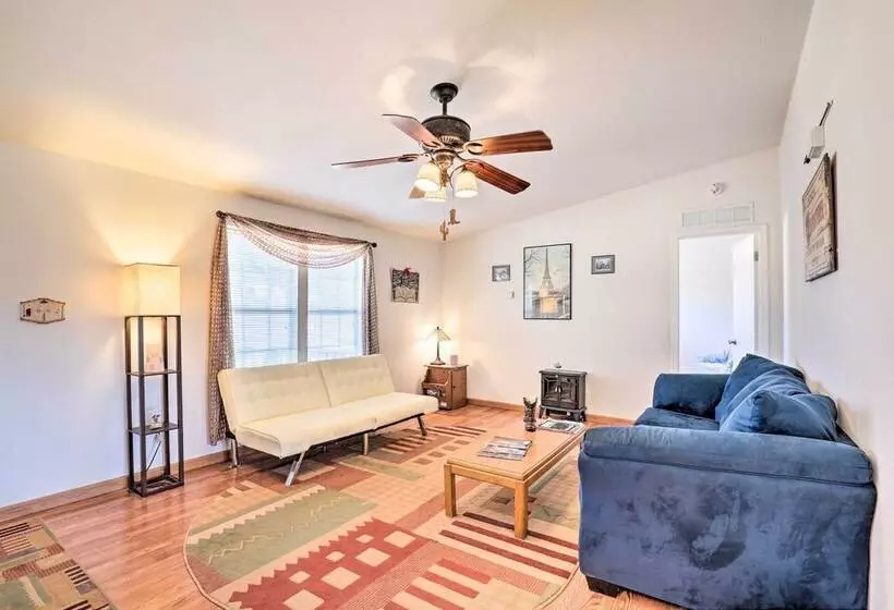 Quiet Tombstone Retreat ~ 3 Mi To Historic Dtwn!