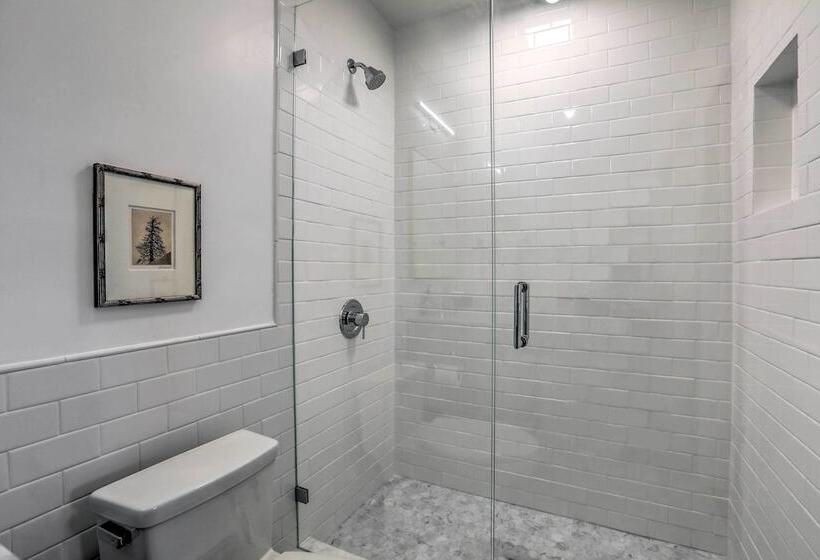 Reno Home < 1 Mile To Midtown & Truckee River