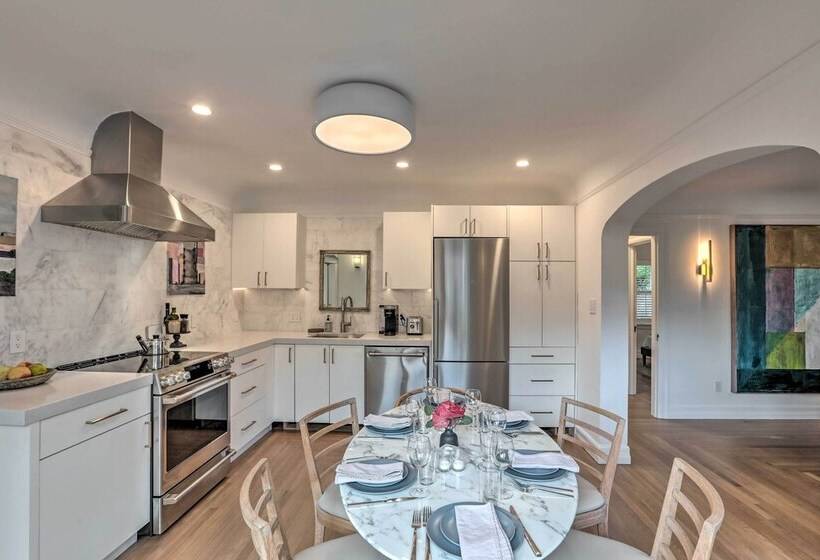 Reno Home < 1 Mile To Midtown & Truckee River