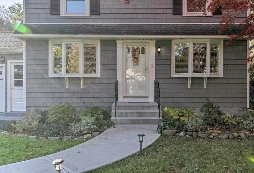 Rochester House W/ Fire Pit, Grill & Patio!