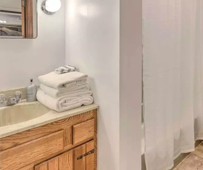 Spacious, Scenic Wagner Haven W/ River Access