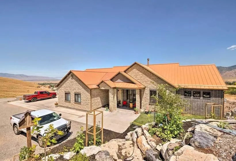 Spacious Tooele Unit W/ Sprawling Mtn Views!