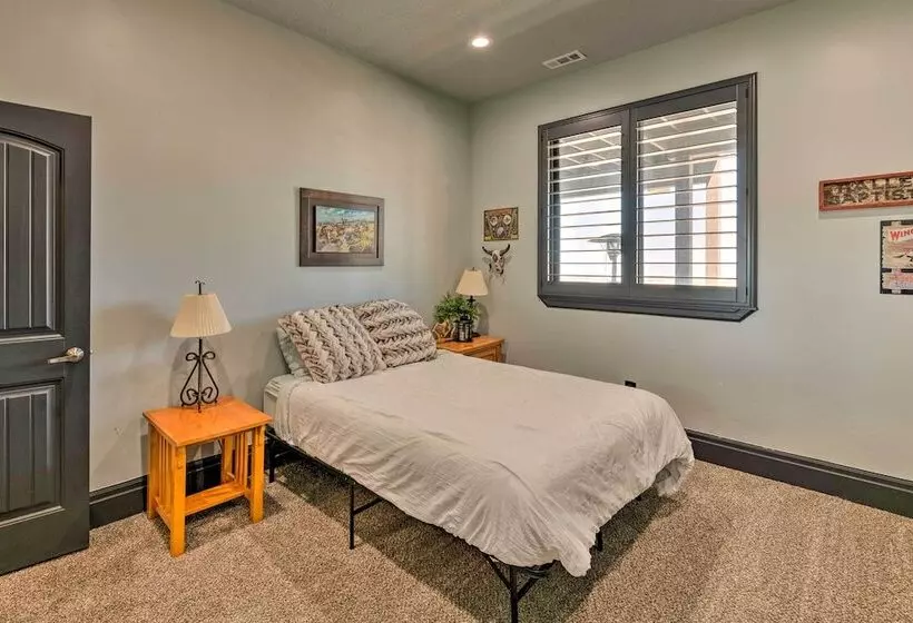 Spacious Tooele Unit W/ Sprawling Mtn Views!