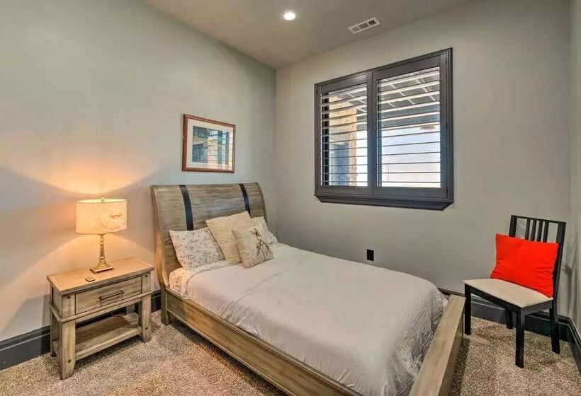 Spacious Tooele Unit W/ Sprawling Mtn Views!