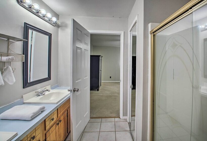 Treasure Isle Riverfront Home: Pets Welcome!