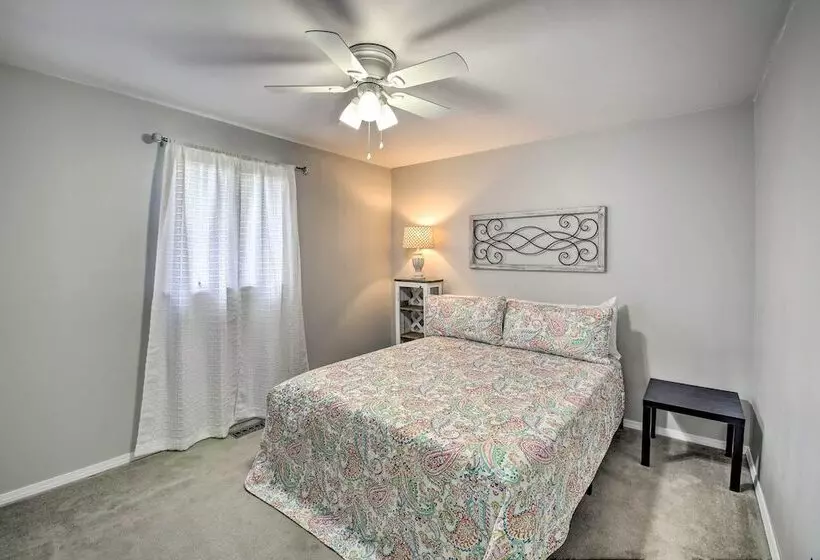 Treasure Isle Riverfront Home: Pets Welcome!