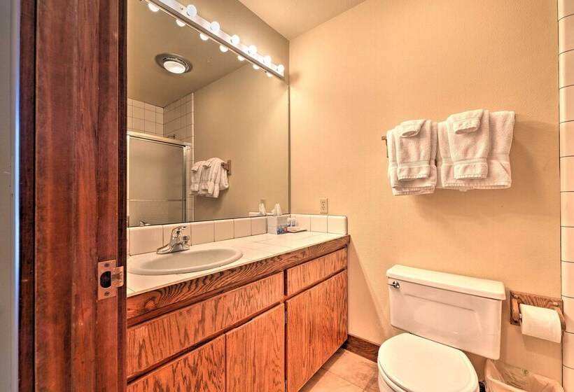 Unique Mountain Escape W/ 2 Decks < 2 Mi To Skiing