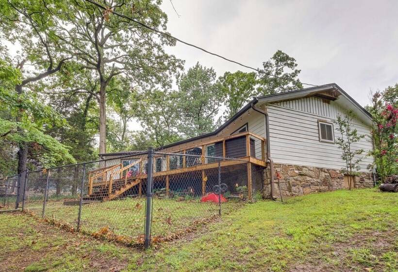 Updated Afton Cottage W/ Dock & Lake Access!