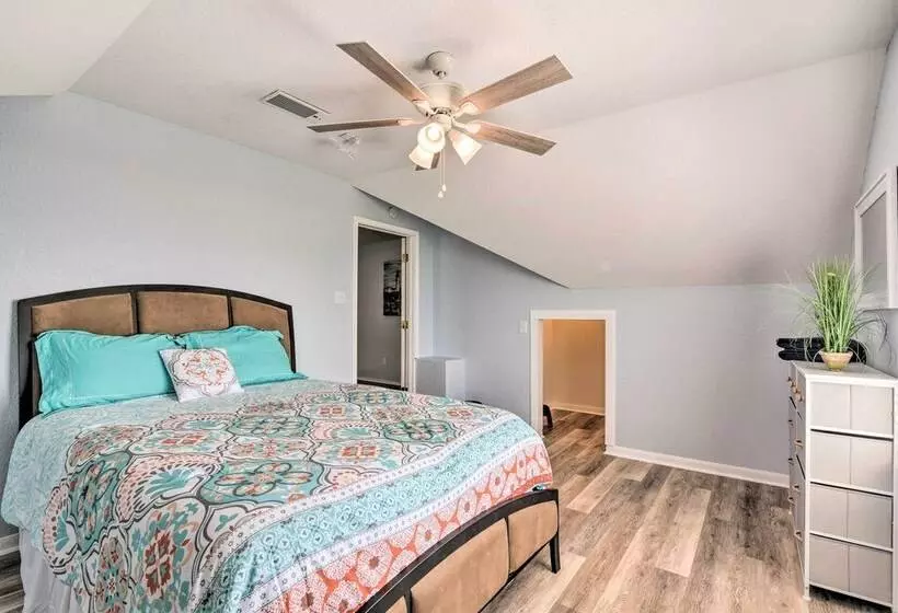 Bay City Home W/ Dock, Ocean Views + Access!