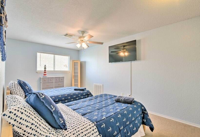 Bay City Home W/ Dock, Ocean Views + Access!