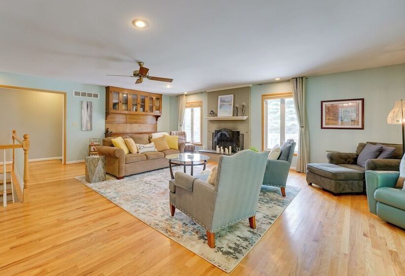 Charming Home W/ Pool + Deck ~ 9 Mi To Umich!