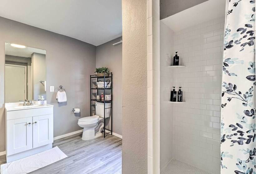 Charming Home W/ Deck < 1 Mi To Belton Lake!