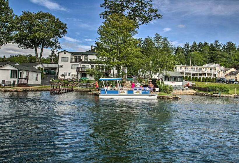 Charming Laconia Cottage: Walk To Weirs Beach