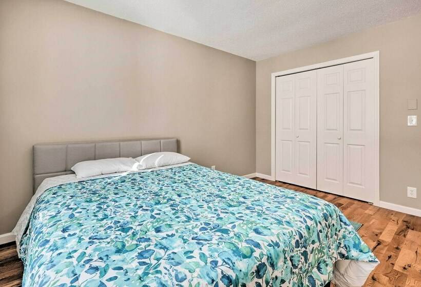 Chic, Cozy Home W/ Game Room In The Poconos!