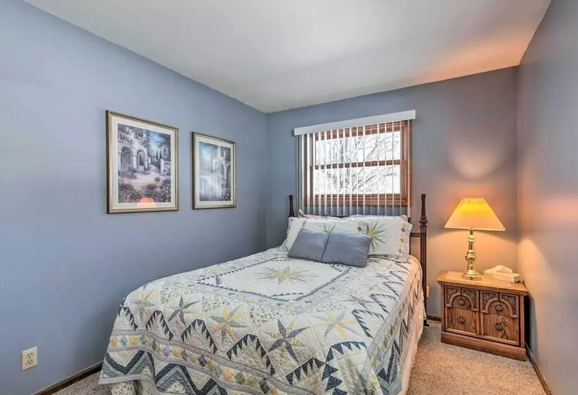 Cozy White Pine Home   10 Mi To Porcupine Mtn