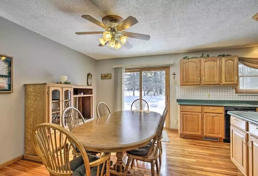 Cozy White Pine Home   10 Mi To Porcupine Mtn