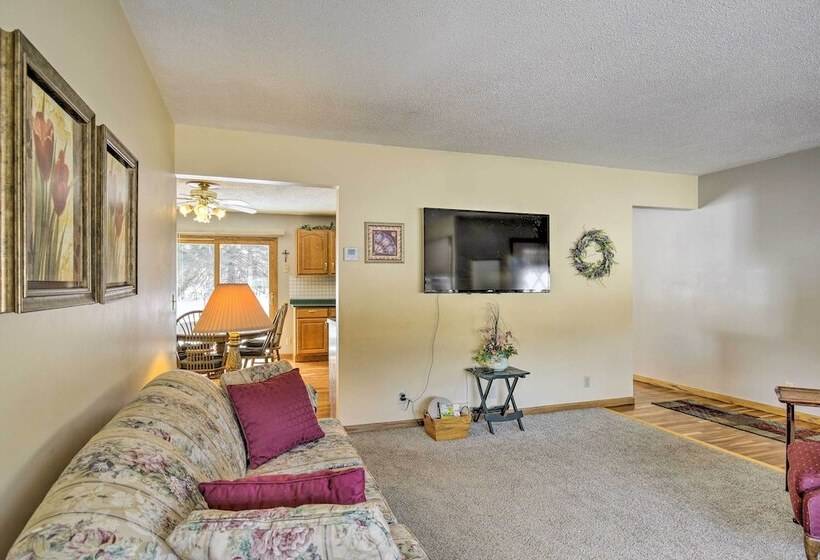 Cozy White Pine Home 10 Mi To Porcupine Mtn