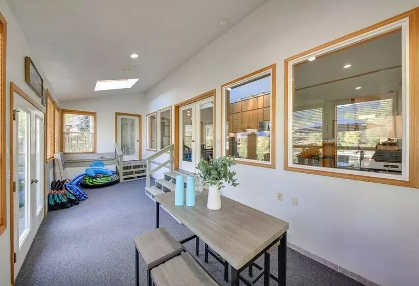 Expansive Waterfront Escape W/ Kayaks + Sups!