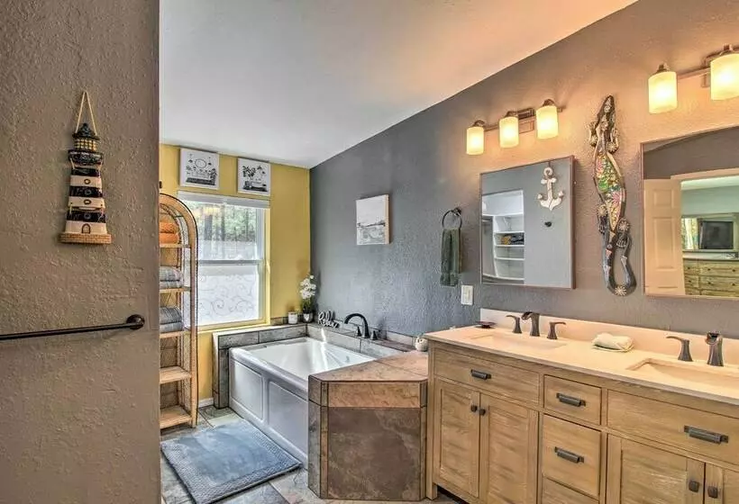 Hike & Unwind: Lakeside Home W/ Fire Pit!