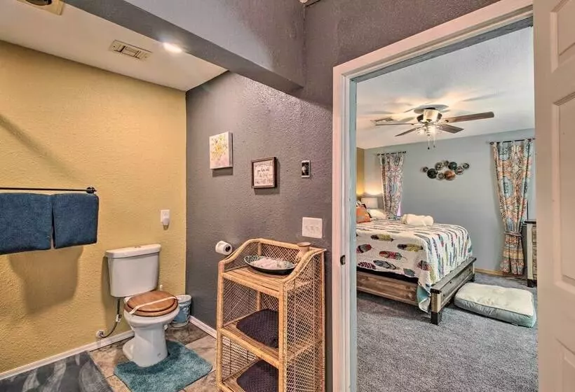 Hike & Unwind: Lakeside Home W/ Fire Pit!