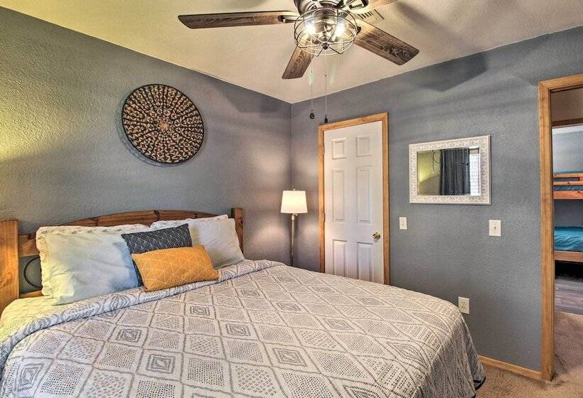 Hike & Unwind: Lakeside Home W/ Fire Pit!