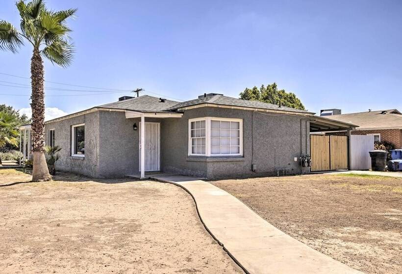 Family Friendly Mesa Home ~ 1 Mi To Downtown!