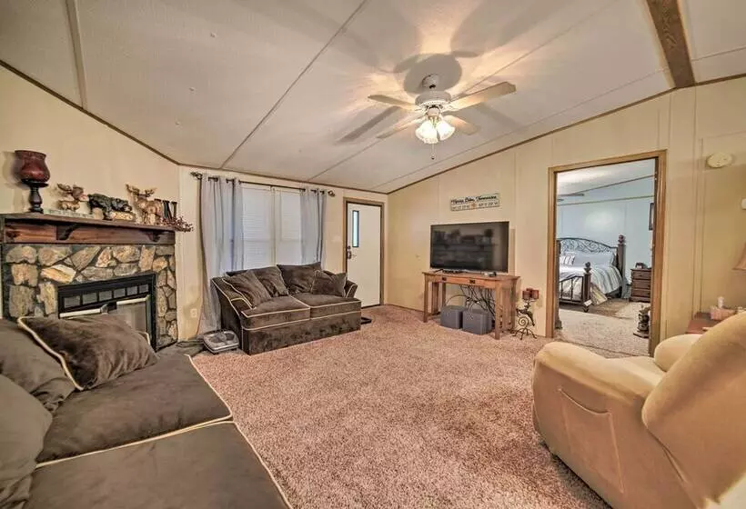 Family Friendly Norris Lake Home W/ Fire Pit!