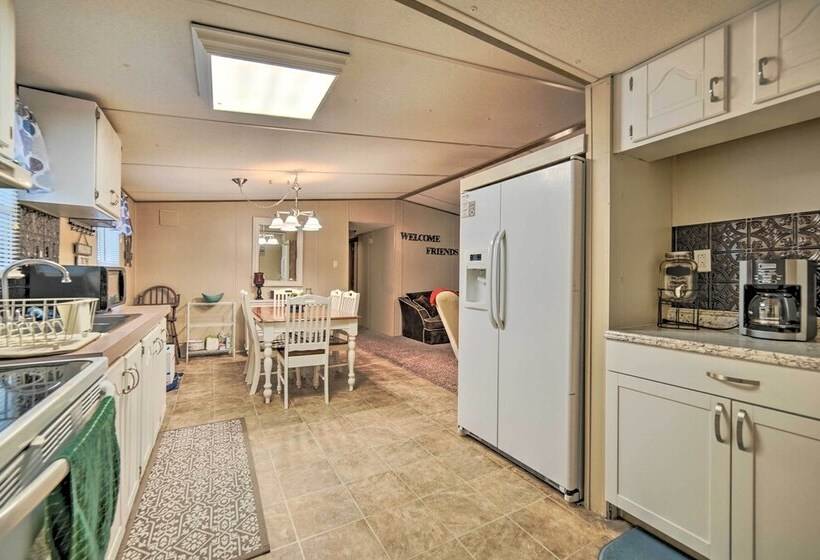 Family Friendly Norris Lake Home W/ Fire Pit!