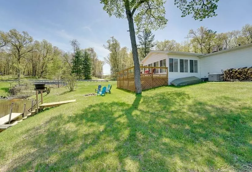 Grant Home W/ Fire Pit: Hess Lake Access Nearby!