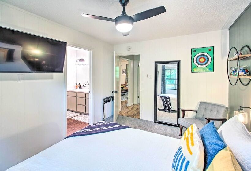 Deck & Resort Amenities: Hot Springs Home!