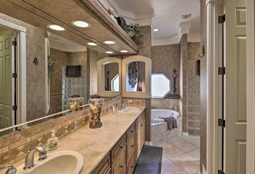 Convenient Lake Havasu City Gem W/ Pool + Views!