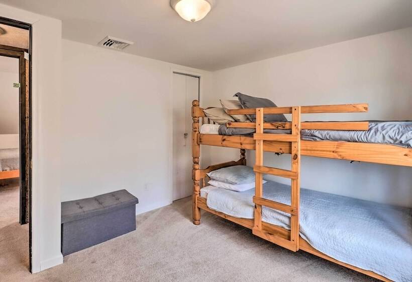 Pocono Lake Home W/ Fire Pit: Walk To Ski Hill!