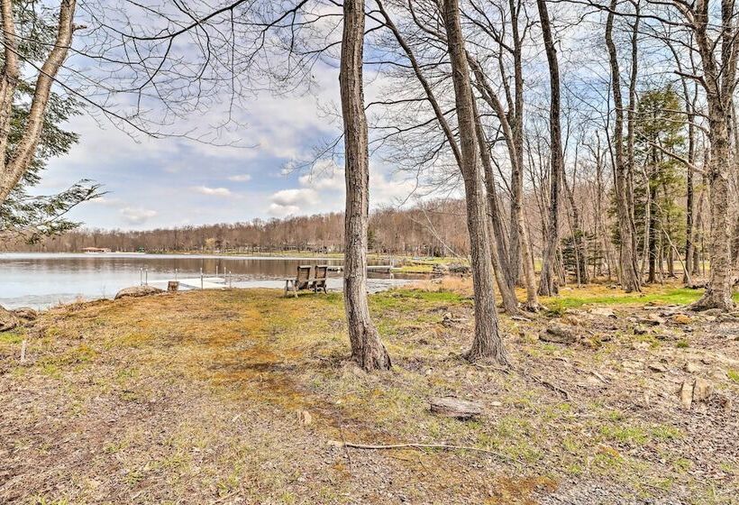 Pocono Lake Home W/ Fire Pit: Walk To Ski Hill!